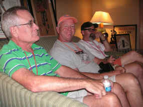 pict0176.jpg (194610 bytes)