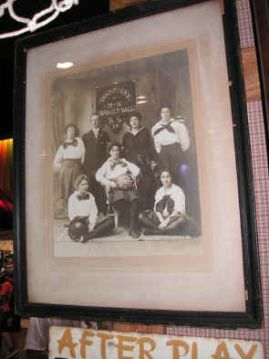 pict0245.jpg (135140 bytes)