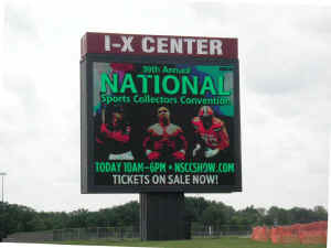 sign.jpg (110164 bytes)