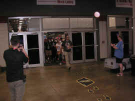 arrival (20).jpg (99623 bytes)