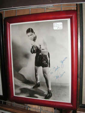 pict6988.jpg (147293 bytes)