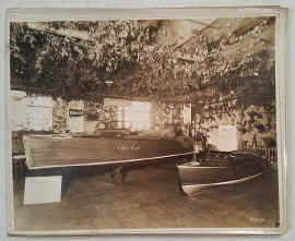 Unbound Photo 1.jpg (140402 bytes)