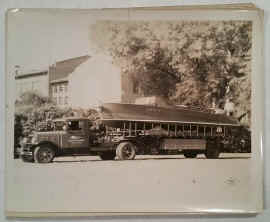 Unbound Photo 6.jpg (83129 bytes)