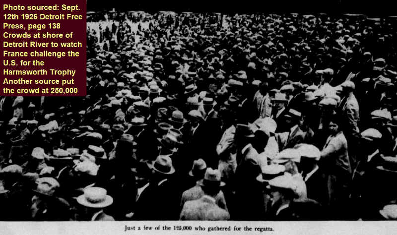 crowds large maroon corner t.jpg (284965 bytes)