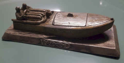 gar wood boat figure (1) crp.jpg (114624 bytes)