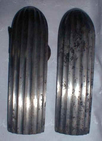 BottomsOverUp.jpg (43876 bytes)