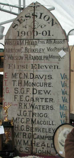 PICT0142_900x1200.jpg (172109 bytes)