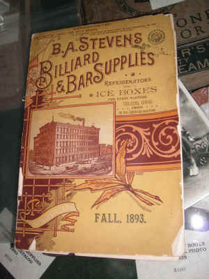 PICT0291_900x1200.jpg (178499 bytes)