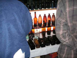 PICT0326_1200x900.jpg (266565 bytes)