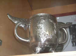 PICT1387_1200x900.jpg (170901 bytes)