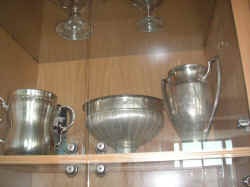 PICT1422_1200x900.jpg (165975 bytes)