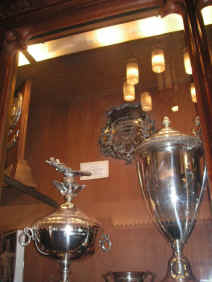 PICT1659_900x1200.jpg (167356 bytes)