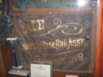 PICT1674_1200x900.jpg (207639 bytes)