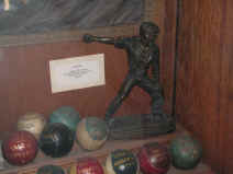 PICT1733_1200x900.jpg (195489 bytes)