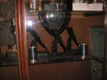 PICT1744_1200x900.jpg (192955 bytes)