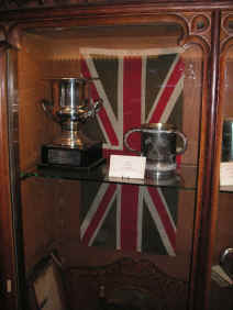 PICT1750_900x1200.jpg (166113 bytes)