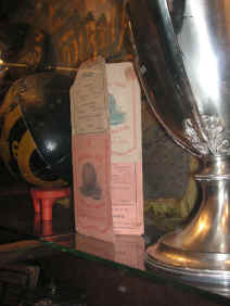 PICT1811_900x1200.jpg (157244 bytes)