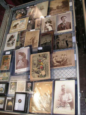 PICT2167_900x1200.jpg (211380 bytes)