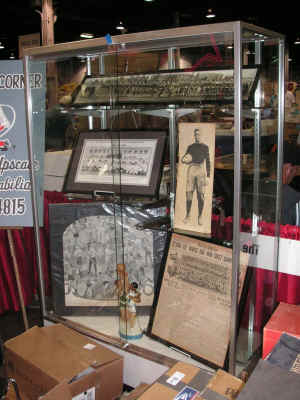 PICT2376_900x1200.jpg (196509 bytes)