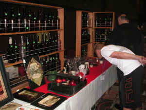 PICT4439_1200x900.jpg (217288 bytes)