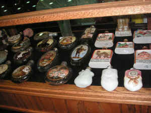 PICT4541_1200x900.jpg (230531 bytes)