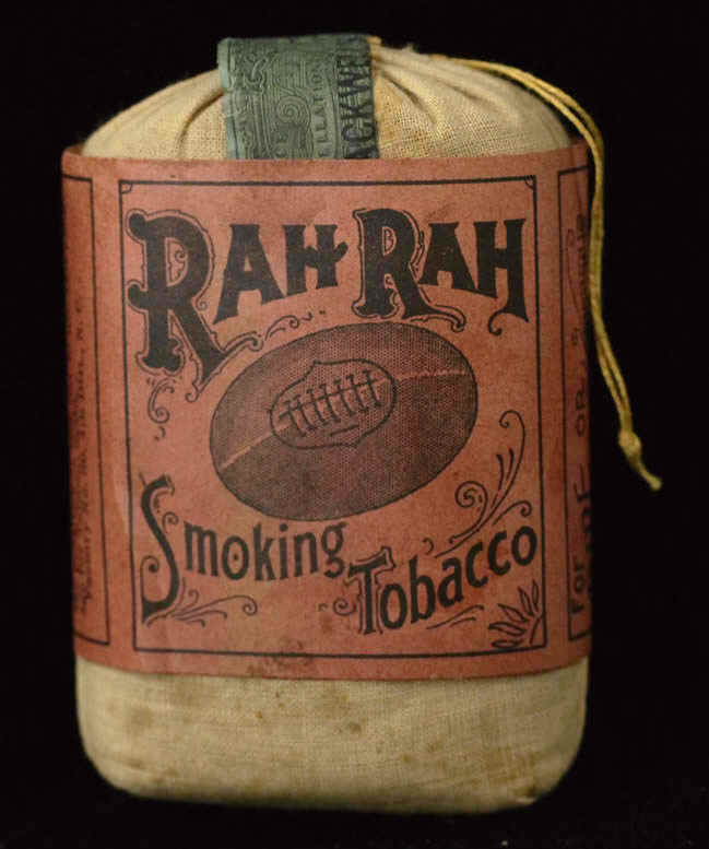 RahRhaFBTobacPouch.jpg (58879 bytes)