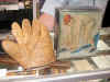 Glove&Box.jpg (93505 bytes)