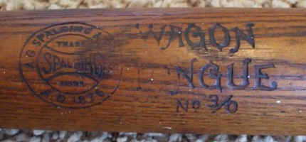 SpaldingMark.jpg (28565 bytes)