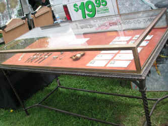 PICT0291_1200x900.jpg (238511 bytes)