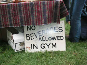 PICT0325_1200x900.jpg (273348 bytes)