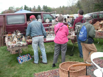 PICT0337_1200x900.jpg (237446 bytes)