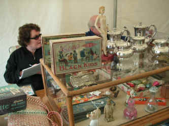 PICT0357_1200x900.jpg (205556 bytes)