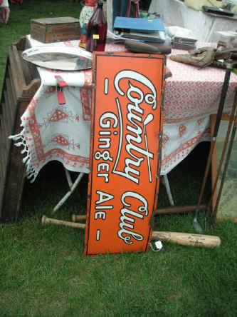 PICT0390_900x1200.jpg (222719 bytes)