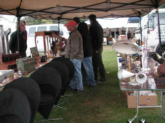 PICT0513_1200x900.jpg (215795 bytes)