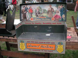 PICT0548_1200x900.jpg (224429 bytes)