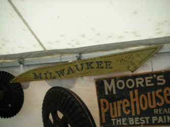 PICT0681_1200x900.jpg (131102 bytes)