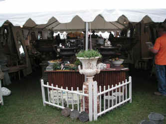 PICT0763_1200x900.jpg (208396 bytes)