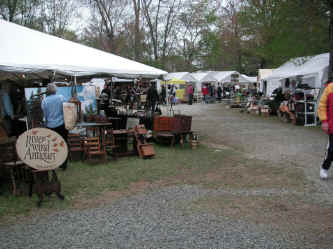 PICT0786_1200x900.jpg (272453 bytes)