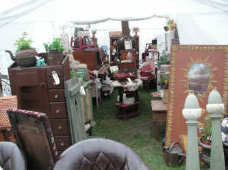 PICT0797_1200x900.jpg (204606 bytes)