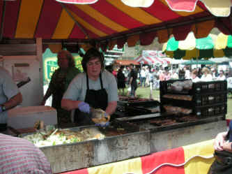 PICT1130_1200x900.jpg (191710 bytes)