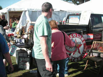 PICT1151_1200x900.jpg (211919 bytes)