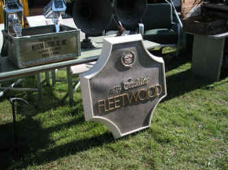 PICT1171_1200x900.jpg (273621 bytes)