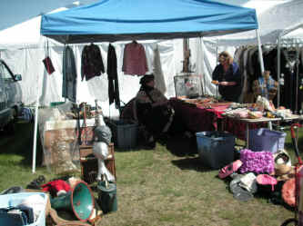 PICT1285_1200x900.jpg (214303 bytes)