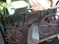 PICT7466_1600x1200.jpg (158109 bytes)