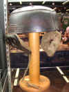 helmet2.jpg (529363 bytes)